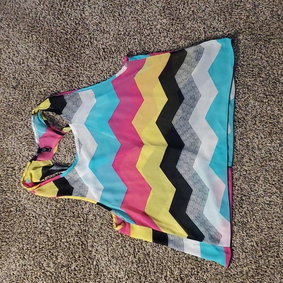 Windsor See-through Flowy Tanks Top - Picture 4 of 6